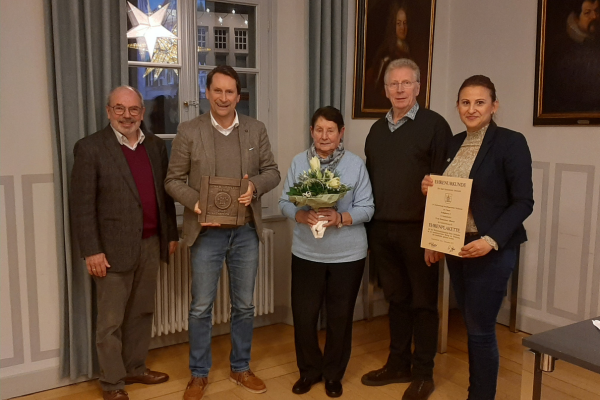 Verleihung der Denkmalschutzplakette 2023 im Rathaus